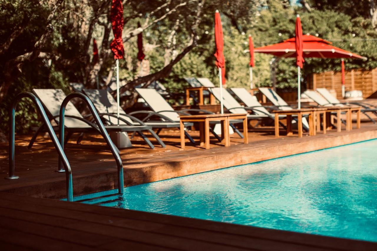 Le Prose Hotel Ла-Гранд-Мот Экстерьер фото